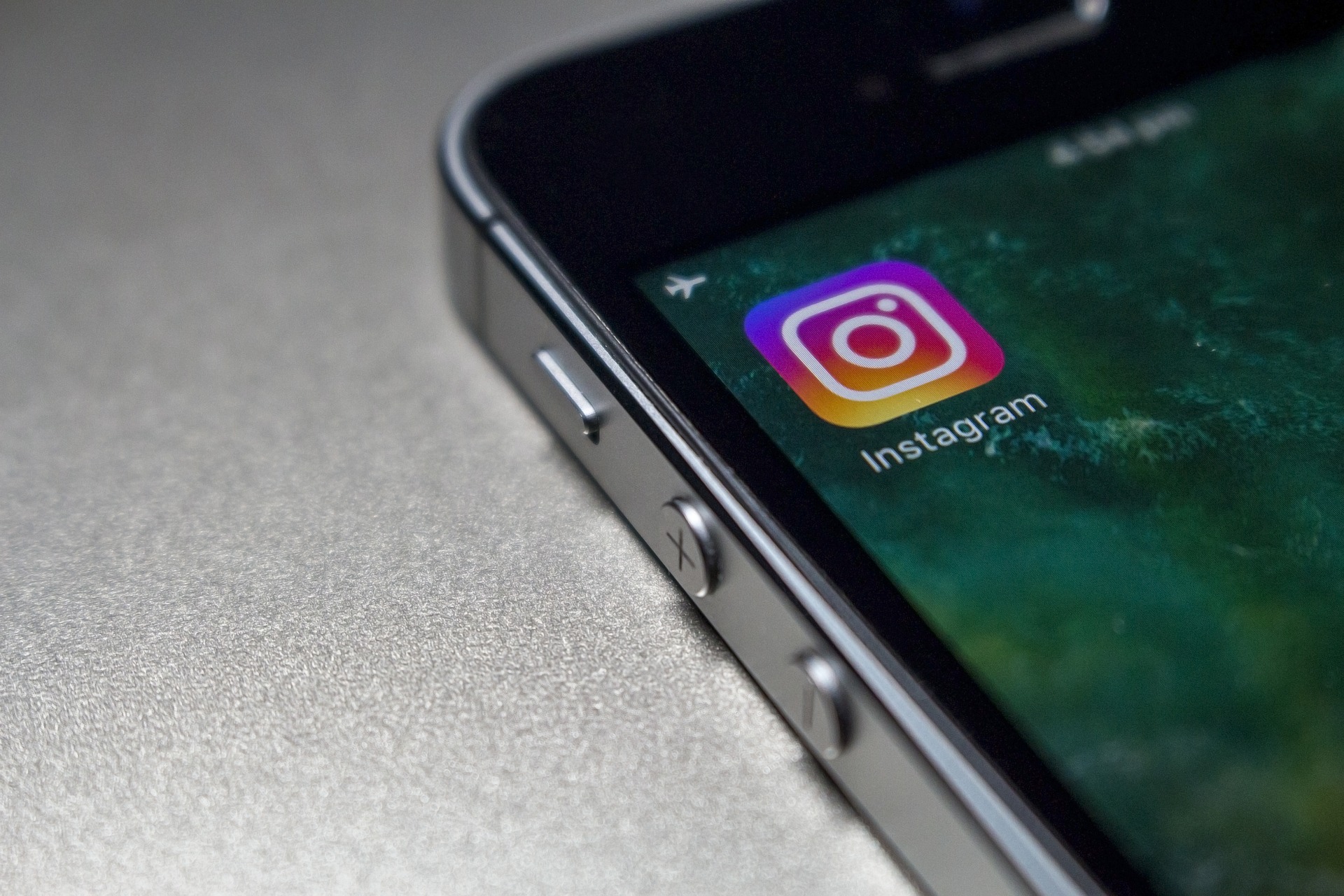 Instagram mobile
